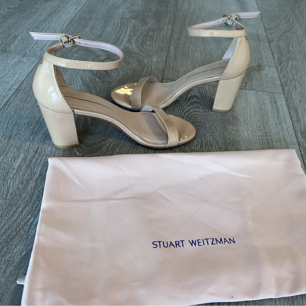 EUC Stuart Weitzman Nearlynude Ankle Strap Sandals Adobe Patent 6US MSRP $475